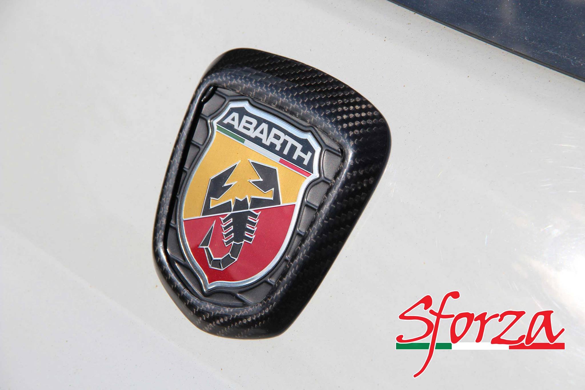 500 abarth carbon rear emblem frame