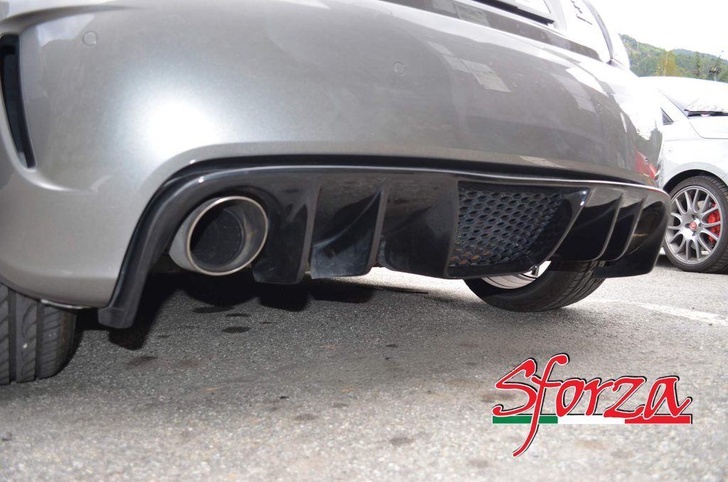 Abarth 500 fiberglass rear diffuser black