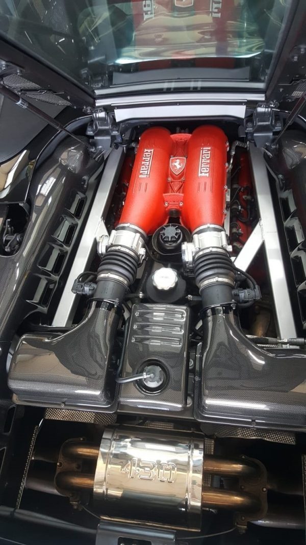 Ferrari F430 Spider carbon airbox