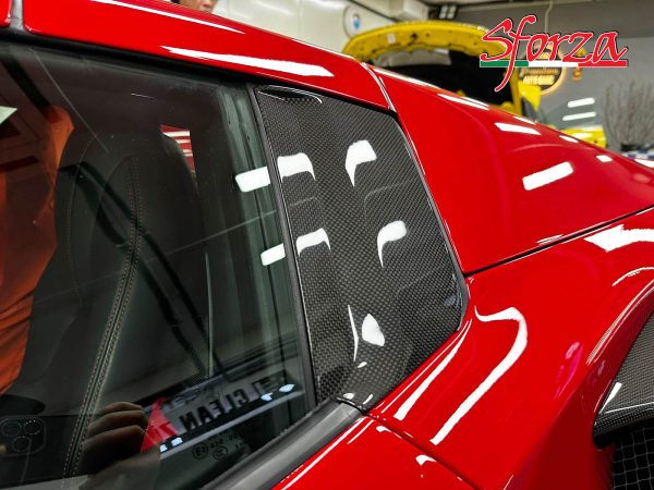 Ferrari F8 Spider carbon b pillars