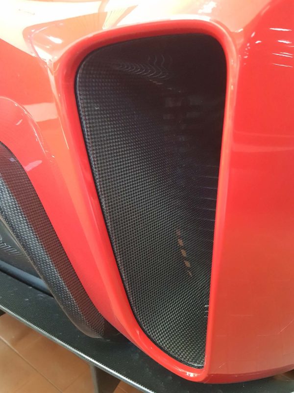 Ferrari 488 Pista carbon rear air outlet ducts
