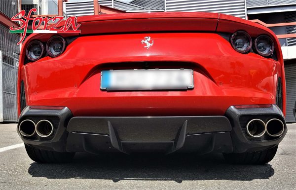 Ferrari 812 Superfast Heckdiffusor carbon